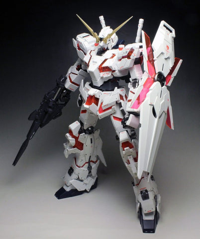 Bandai 1/48 Unicorn Gundam Destroy Mode Bandai Mega Siz Kit