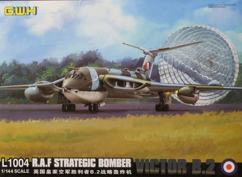 Lion Roar Aircraft 1/144 RAF Strategic Bomber Victor B.2 Kit