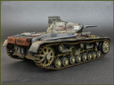 MiniArt Military 1/35 PzKpfw III Ausf B Tank w/Crew Kit