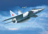 Revell Germany Aircraft 1/72 MiG25 RBT Foxbat B Fighter Kit