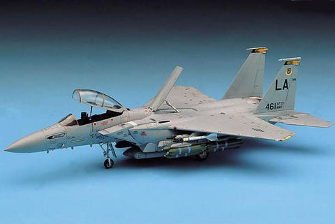 Academy Aircraft 1/72 F15E Strike Eagle USAF Fighter Kit