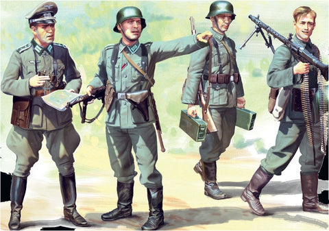 ICM Military 1/35 WWII German Infantry (4) w/Weapons & Equipment 1939-41 (New Tool) Kit