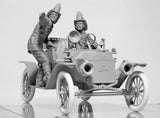 ICM Military 1/24 Model T 1914 Fire Truck w/2 Crew Kit