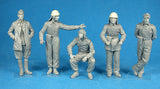 MiniArt Military Models 1/35 Hungarian Tank Crew (5) Kit