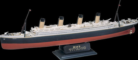 Revell-Monogram Ships  1/570 RMS Titanic Plastic Model Kit