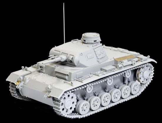 Dragon Military 1/35 PzKpfw III Ausf F Tank Smart Kit