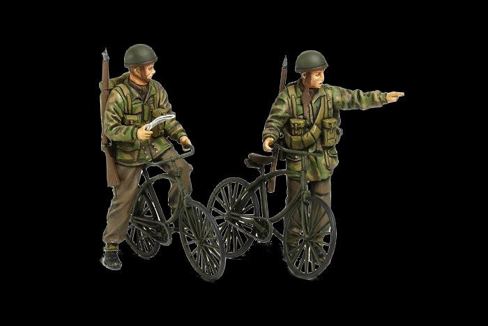 Tamiya Military 1/35 British Paratroopers (2) w/Bicycles Kit
