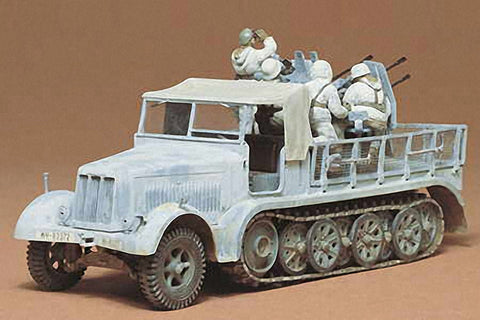 Tamiya Military 1/35 SdKfz 7/1 8-Ton Halftrack w/20mm Flak Gun Kit