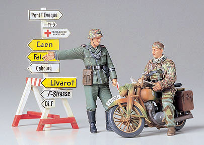 Tamiya Military 1/35 German Motorcycle Orderly Set Kit