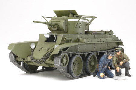 Tamiya Military 1/35 Russian BT7 Mod 1935 Tank Kit