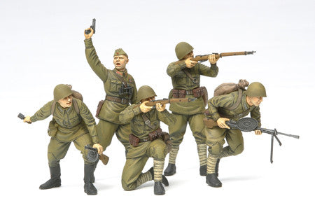 Tamiya Military 1/35 Russian Assault Infantry 1941-42 (5 Figures) Kit