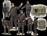 Trumpeter Military Models 1/35 Soviet Soldier Scud B Crew (7) (New Tool) Kit