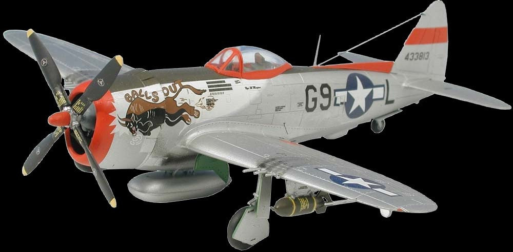 Revell Germany Aircraft 1/72 P47D30 Thunderbolt Fighter Kit