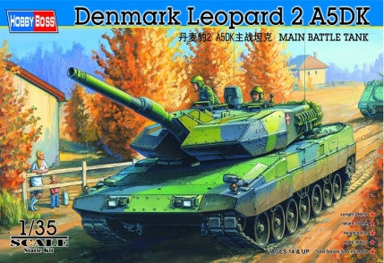 Hobby Boss Military 1/35 Leopard 2A5DK Danish Tank Kit