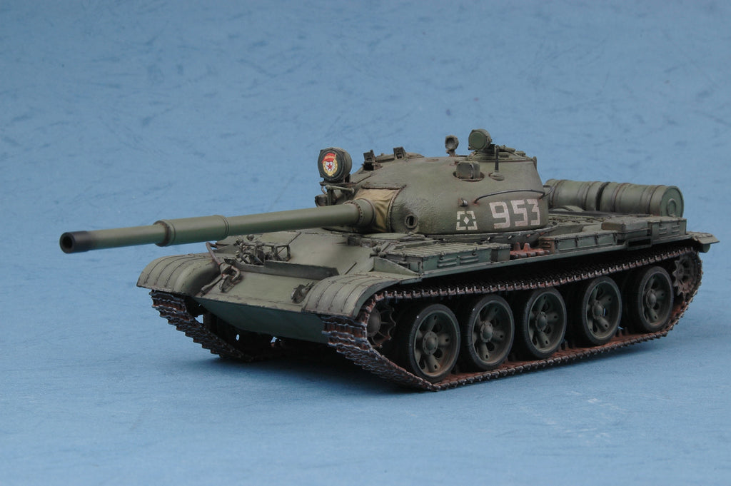 Trumpeter Military Models 1/35 Russian T62 Mod 1962 Tank Kit