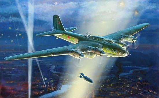 Zvezda Aircraft 1/72 Soviet TB7 Heavy Bomber Kit