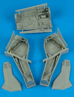 Aires Hobby Details 1/32 F105 Wheel Bay For TSM