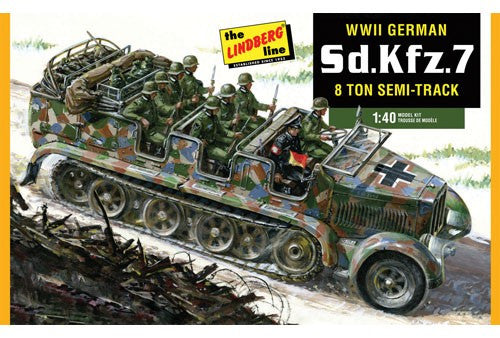 Lindberg Military 1/40 German SdKfz7 8-Ton Halftrack Kit