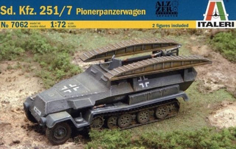 Italeri Clearance Sale 1/72 Sd.Kfz.251/7 Pionerpanzerwagen Kit