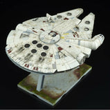 Bandai 1/144 Star Wars The Last Jedi: Millennium Falcon Kit