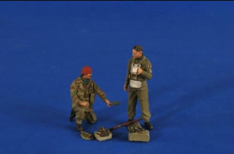 Verlinden Productions 1/35 Red Devil & Glider Pilot