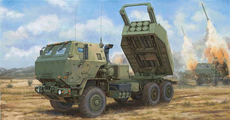 Trumpeter Military 1/35 M142 High Mobility Artillery Rocket System (HIMARS) Vehicle Kit