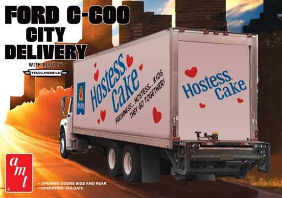 AMT Model Cars 1/25 Ford C600 Hostess City Delivery Truck Kit