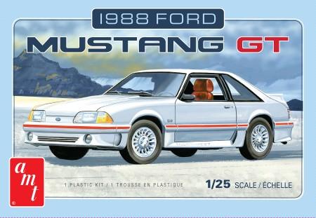 AMT Model Cars 1/25 1988 Ford Mustang GT Car Kit