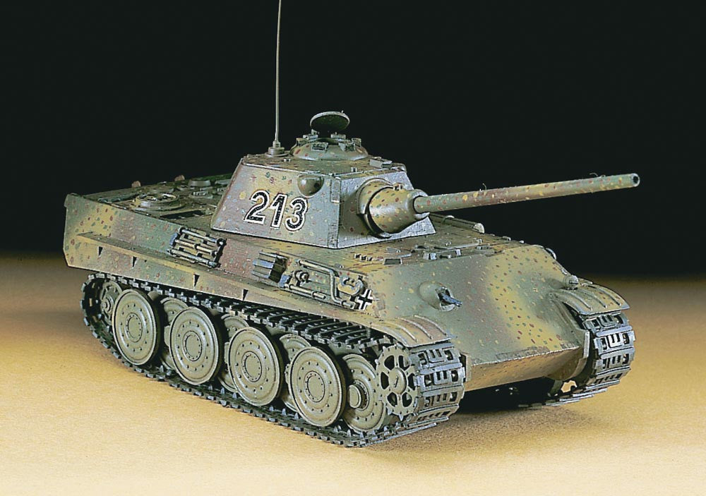 Hasegawa Military 1/72 Panther Ausf F Tank Kit