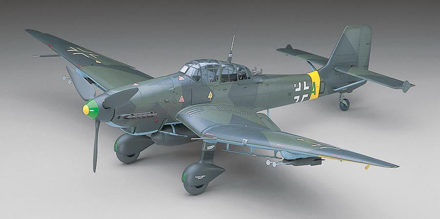 Hasegawa Aircraft 1/32 Ju87D Stuka Luftwaffe Dive Bomber w/SC1000 Bomb Kit