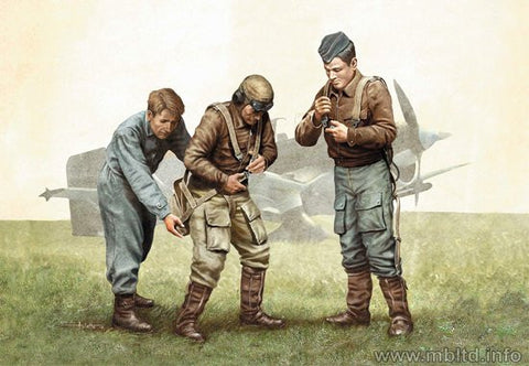 Master Box Ltd 1/32 WWII Luftwaffe Pilots (3) Kit