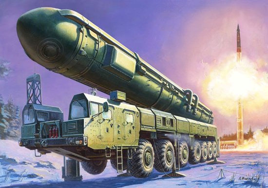 Zvezda Military 1/72 Russian Topol SS25 Sickle Intercontinental Ballistic Missile Launcher Kit