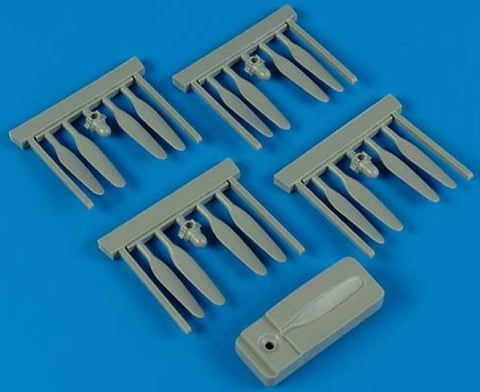 Quickboost Details 1/72 B24 Propellers w/Jig Tool for HSG
