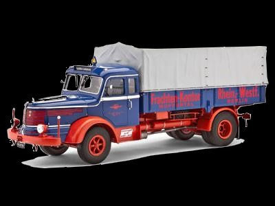 Revell Germany Model Cars 1/24 Krupp Titan SWL80 Long Haul Truck Kit