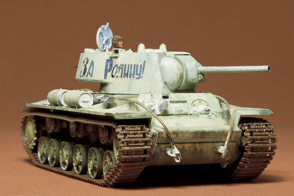 Tamiya Military 1/35 Russian KVI Type C Heavy Tank Kit